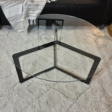 Load image into Gallery viewer, Sarafina Centre Table