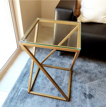 Load image into Gallery viewer, Savan Side Table