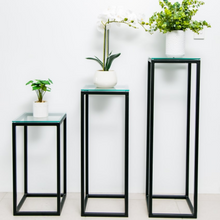Load image into Gallery viewer, Daisy Planter Stands
